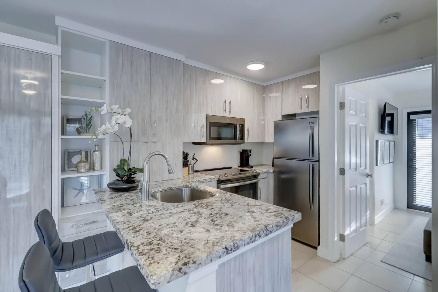Waterfront Deck Pool Kayak Apartment Fort Lauderdale Exterior photo